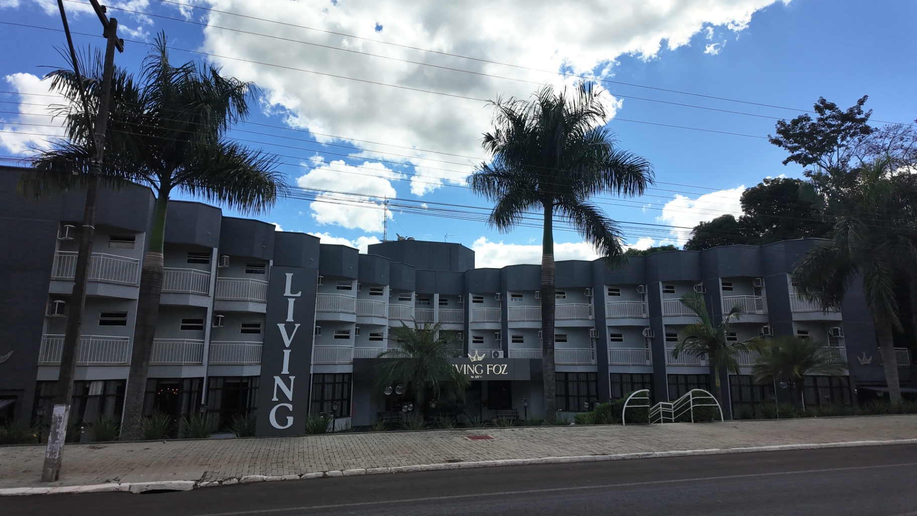 Fachada externa do hotel